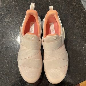 BRAND NEW TIEM Athletic sneakers